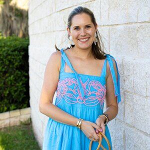 Juliet Dunn Blue Neon Pink Tie Shoulder Sundress in Women’s 1